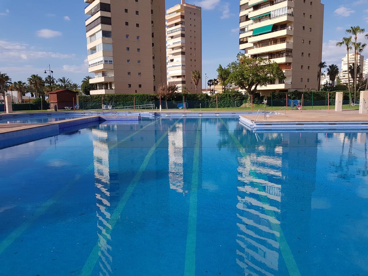 Luxury House 110 M2 On The Beach, Pool, Parking Torremolinos Kültér fotó